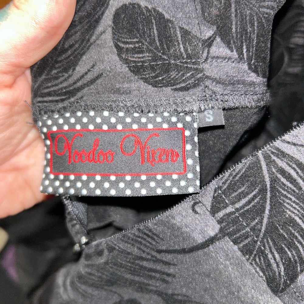 Voodoo Vixen Amanda Peacock Dress Black - Picture 5 of 5
